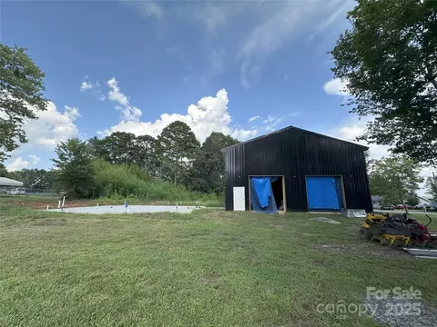 2500 Barr Rd, Concord, NC 28027