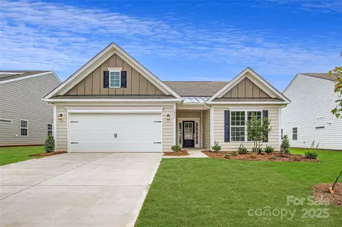 1894 Bentwind Rd, Lancaster, SC 29720