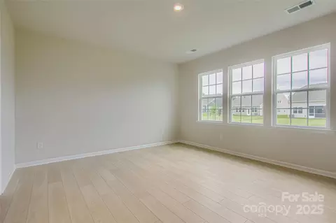 Living - 1894 Bentwind Rd, Lancaster, SC 29720 photo 2 of 2