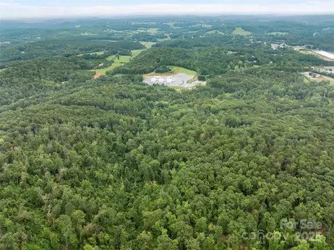 823 Silver Creek Rd, Mill Spring, NC 28756 photo 10
