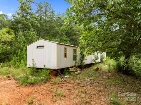 823 Silver Creek Rd, Mill Spring, NC 28756 photo 14