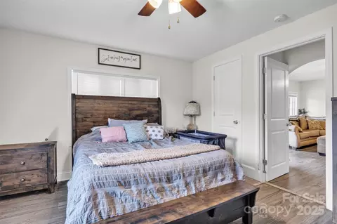 Bedroom - 617 E Chestnut St, Stanley, NC 28164 photo 2 of 3