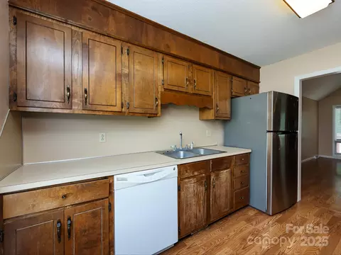 2923 Brooks Mill Ln, Wingate, NC 28174 photo 12