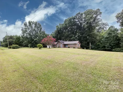 2923 Brooks Mill Ln, Wingate, NC 28174 photo 34