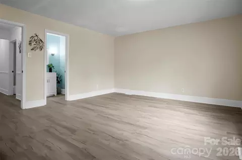 Living - 6316 Hill Gates Trl, Cherryville, NC 28021 photo 7 of 8
