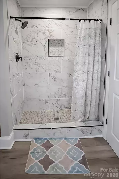 Bath - 6316 Hill Gates Trl, Cherryville, NC 28021 photo 3 of 3