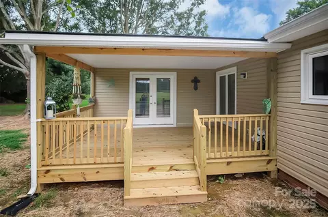 Exterior - 6316 Hill Gates Trl, Cherryville, NC 28021 photo 3 of 7