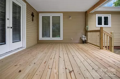 Exterior - 6316 Hill Gates Trl, Cherryville, NC 28021 photo 2 of 7