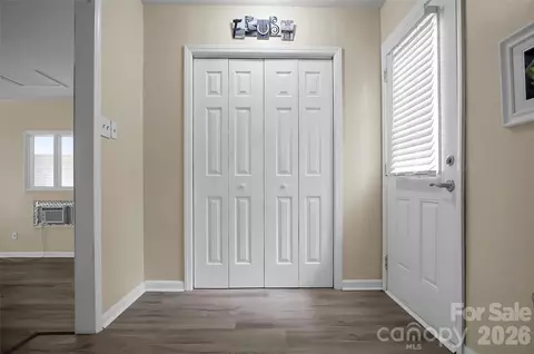 Entry Way - 6316 Hill Gates Trl, Cherryville, NC 28021 photo 1 of 1