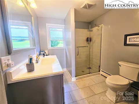 309 Gentry St, Jefferson, NC 28640 photo 5