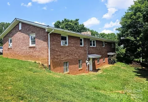 309 Gentry St, Jefferson, NC 28640 photo 28