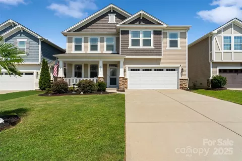 1663 Rutledge Hills Dr, York, SC 29745