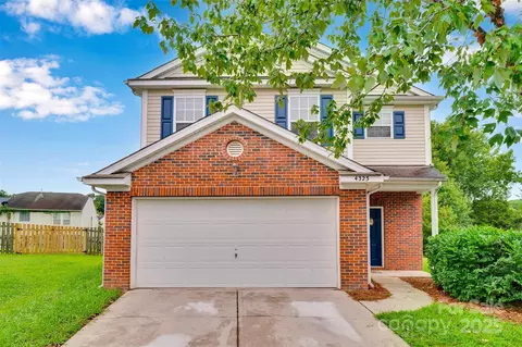 4323 Leopold Pl, Charlotte, NC 28215