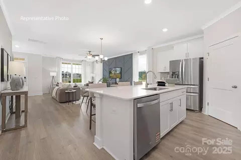 2051 Harlequin Dr, Indian Trail, NC 28079