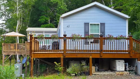 43 Honey Hl, Burnsville, NC 28714