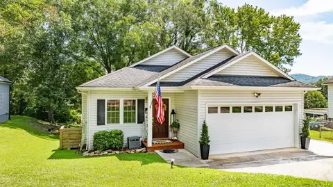 224 Park Ave, Marion, NC 28752