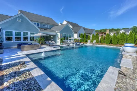13519 Huntson Park Ln, Huntersville, NC 28078