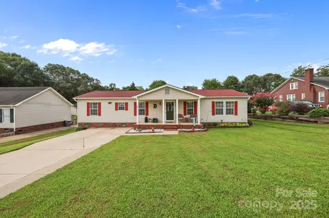 403 W 21st St, Kannapolis, NC 28081
