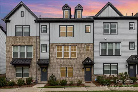 12313 Landry Renee Pl, Charlotte, NC 28277