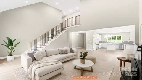 1057 12th Avenue Nw Dr NW, Hickory, NC 28601