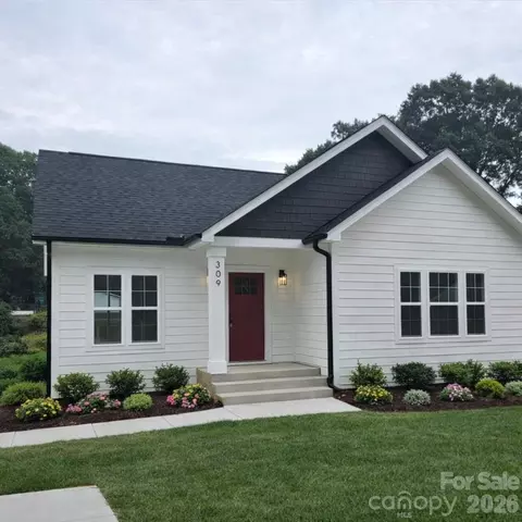 309 Riley Ct, Gastonia, NC 28052