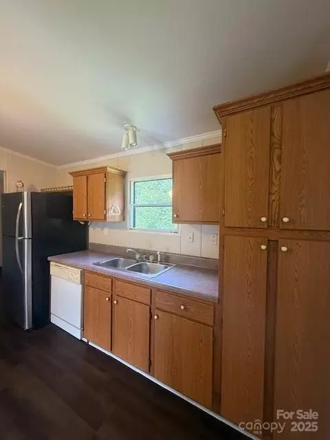 Kitchen - 5587 Doe Ct, Morganton, NC 28655 photo 2 of 3