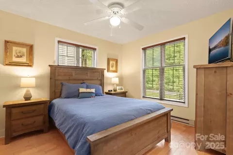 143 Hawks Peak Ln, Seven Devils, NC 28604 photo 31
