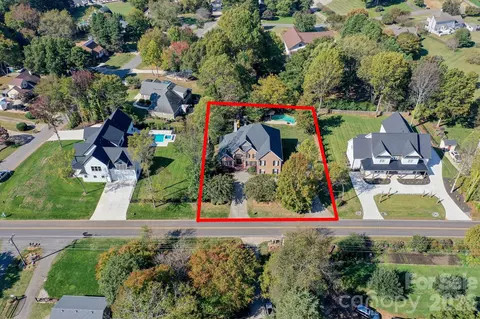 406 Canvasback Rd, Mooresville, NC 28117