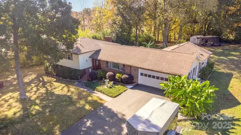 9825 Hagers Rd, Huntersville, NC 28078