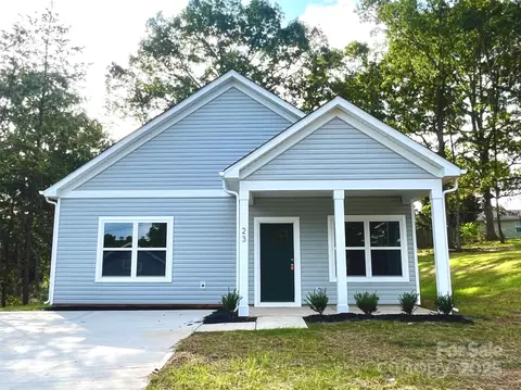 23 East St, Granite Falls, NC 28630