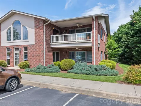 1465 S Lakeshore B-2 Dr #B-2, Lake Junaluska, NC 28745