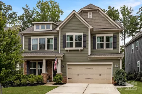 1028 Moonlight Mist Rd, Belmont, NC 28012
