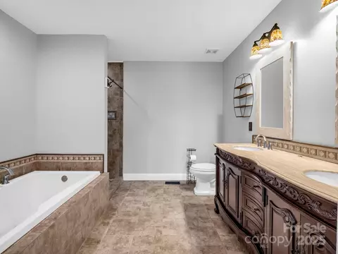 353 Huskey Rd, Ellenboro, NC 28040 photo 18