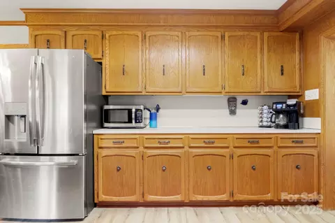 Kitchen - 2532 Carroll St, Monroe, NC 28110 photo 3 of 5