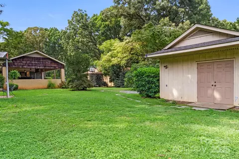 Exterior - 2532 Carroll St, Monroe, NC 28110 photo 5 of 5