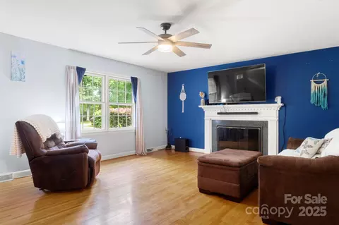 Living - 2532 Carroll St, Monroe, NC 28110 photo 1 of 6