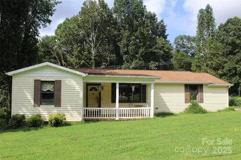 2556 Nc 126 Hwy, Morganton, NC 28655
