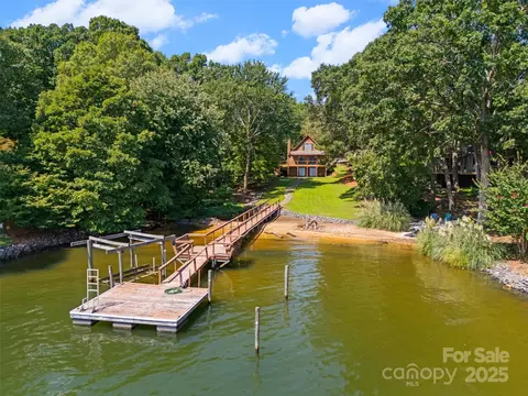 5580 Crepe Myrtle Rd, York, SC 29745
