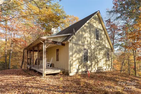 2355 Round Mountain Rd, Brevard, NC 28712