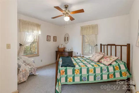 2355 Round Mountain Rd, Brevard, NC 28712 photo 13