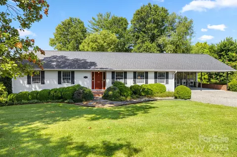 152 Woods Ammons Rd, Mars Hill, NC 28754