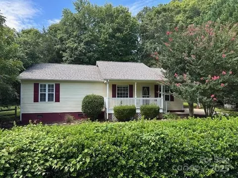 105 Alexander Dr, Cleveland, NC 27013