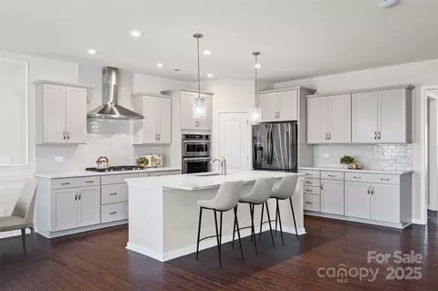 1033 Dorsey Dr, Fort Mill, SC 29715