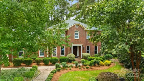 226 Longleaf Rd, Spartanburg, SC 29301