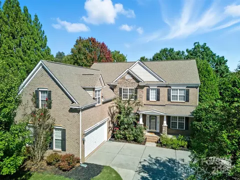 407 Ranelagh Dr, Waxhaw, NC 28173