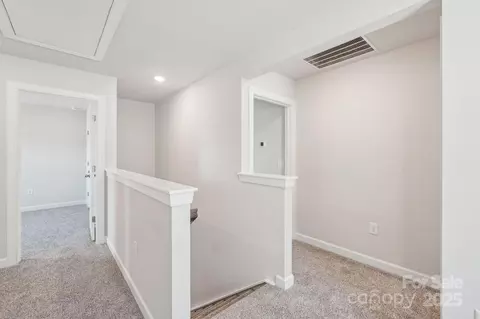 Entry Way - 1516 31st Ne St NE, Conover, NC 28613 photo 4 of 4