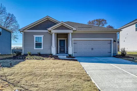 2213 Silverbell Ln, Stanley, NC 28164