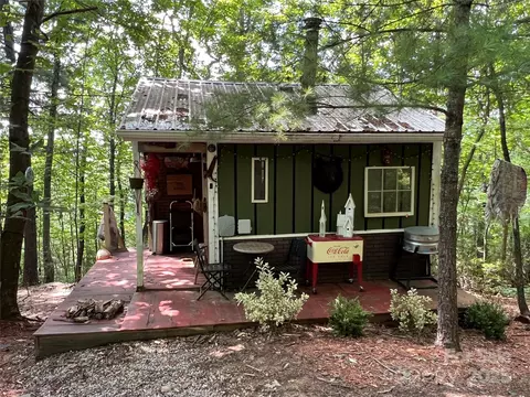 111 Shepherds Run, Purlear, NC 28665