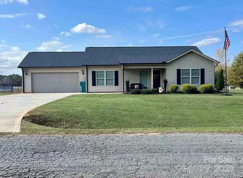143 Rolling Mill Rd, Gaffney, SC 29340