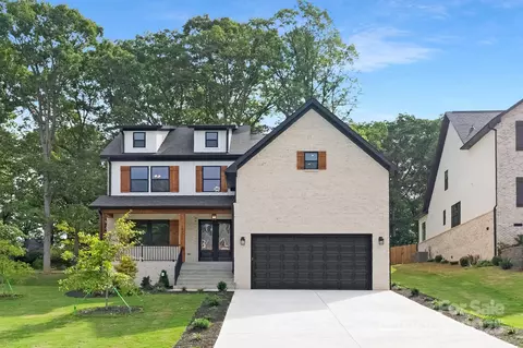 16325 Riverpointe Dr, Charlotte, NC 28278